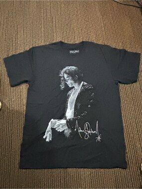 Black Men’s Short Sleeve Graphic T-shirt, Michael Jackson, RIP
